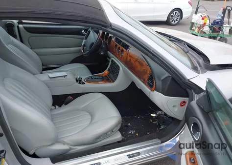 2003 Jaguar Xk8 z USA, uszkodzony, nr VIN SAJDA42C232A34869